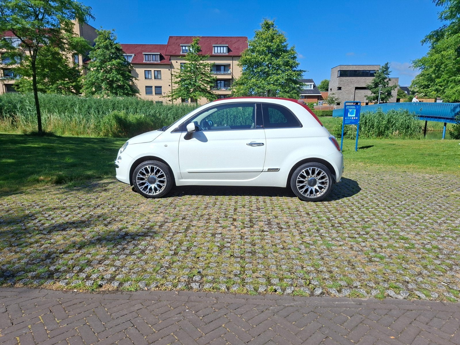 Fiat 500 1.4 Cabrio I Cruise&Climate Controle incl. garantie, Auto's, Fiat, Euro 5, Stof, 4 cilinders, Parkeersensor