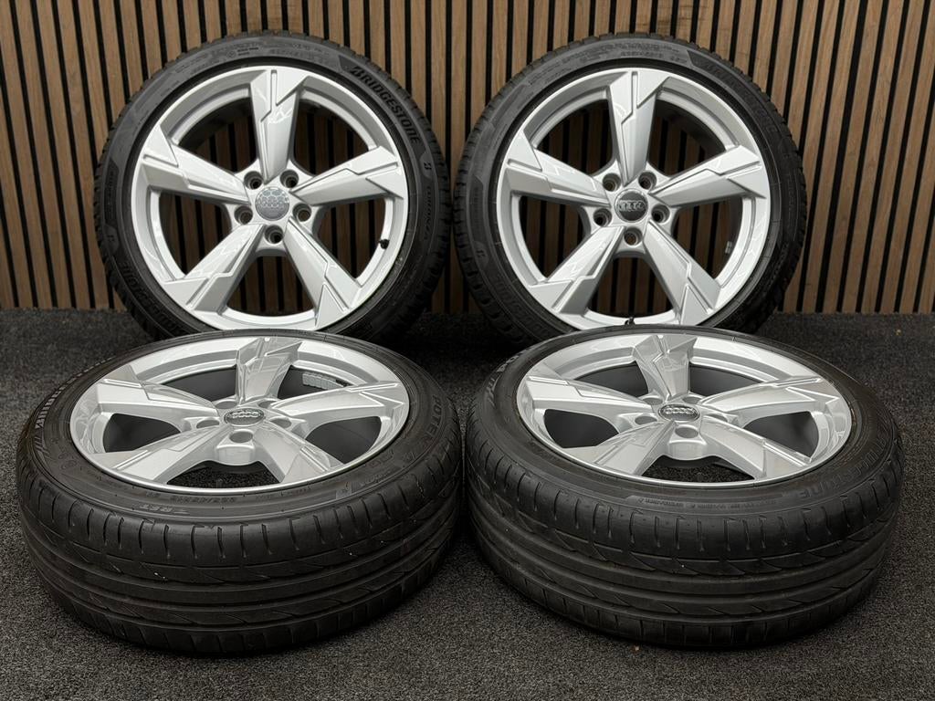 Originele 18 inch Audi A4 B9 5x112 ET39 66.5 Bridgestone, Ophalen, 18 inch, ., Banden en Velgen