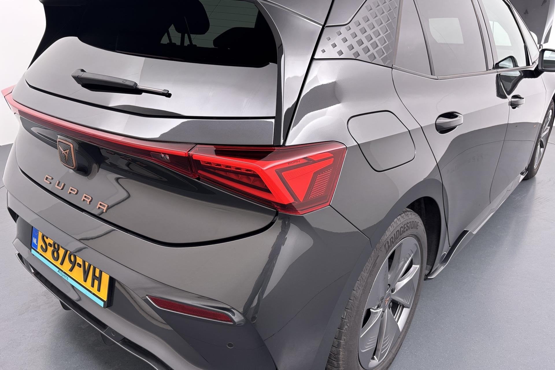 Foto 18 van CUPRA Born Business 62 kWh Fris design met elektrische pit