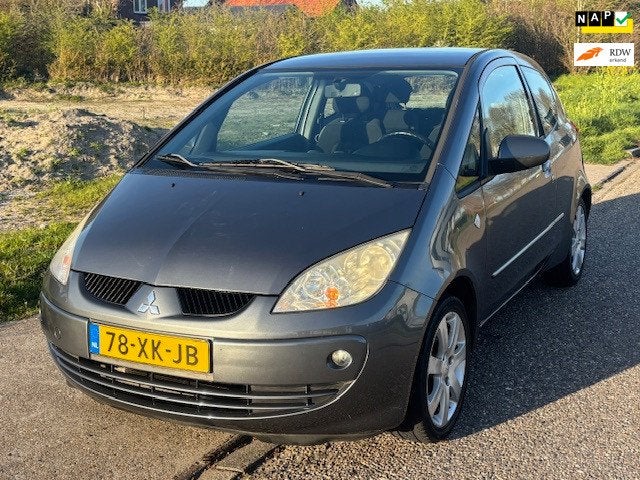 Mitsubishi Colt 1.3 Inform 3-Drs Airco Electric ABS EBD pakk, Voorwielaandrijving, Metallic lak, Stof, Gebruikt