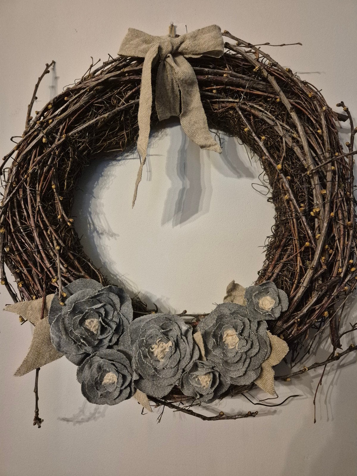 Natuurlijke Krans met Handgemaakte Bloemen - 40/45 cm, Ophalen of Verzenden, Nieuw, Krans, Natuurlijk materiaal