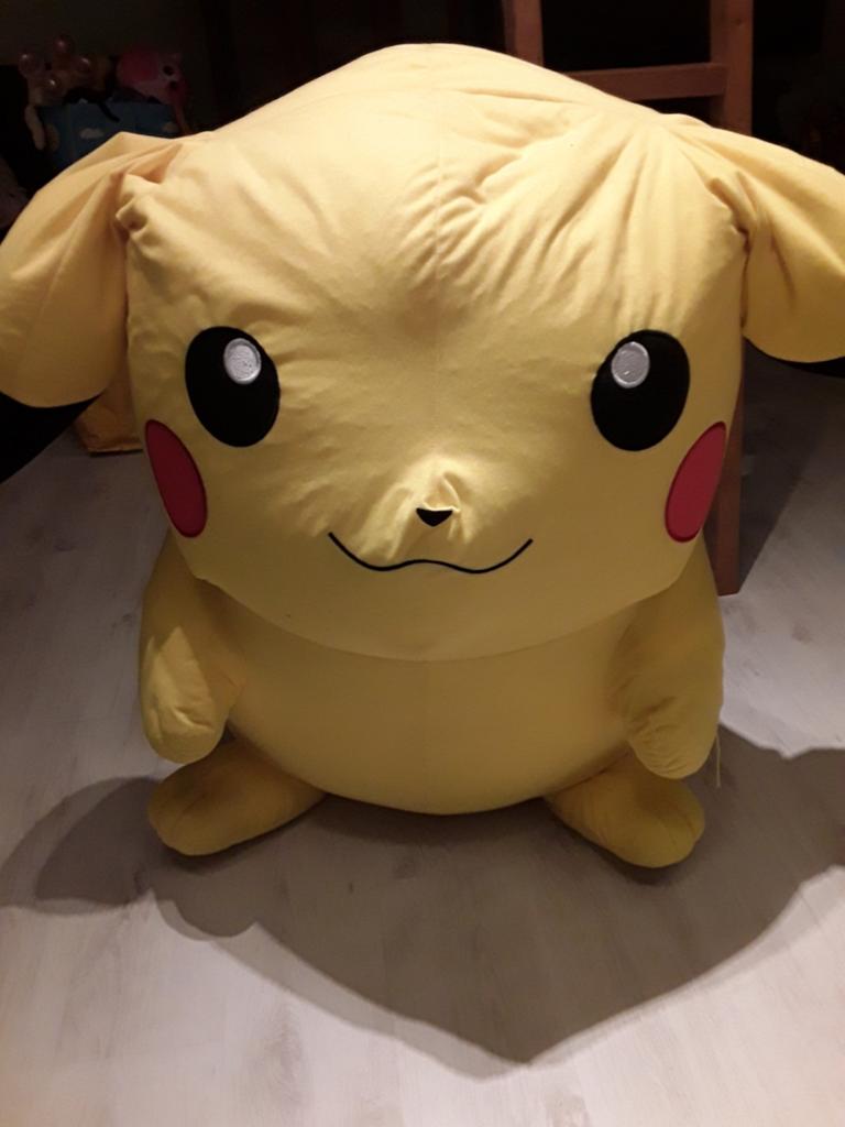 Pikachu zeer groot, Ophalen, Zo goed als nieuw