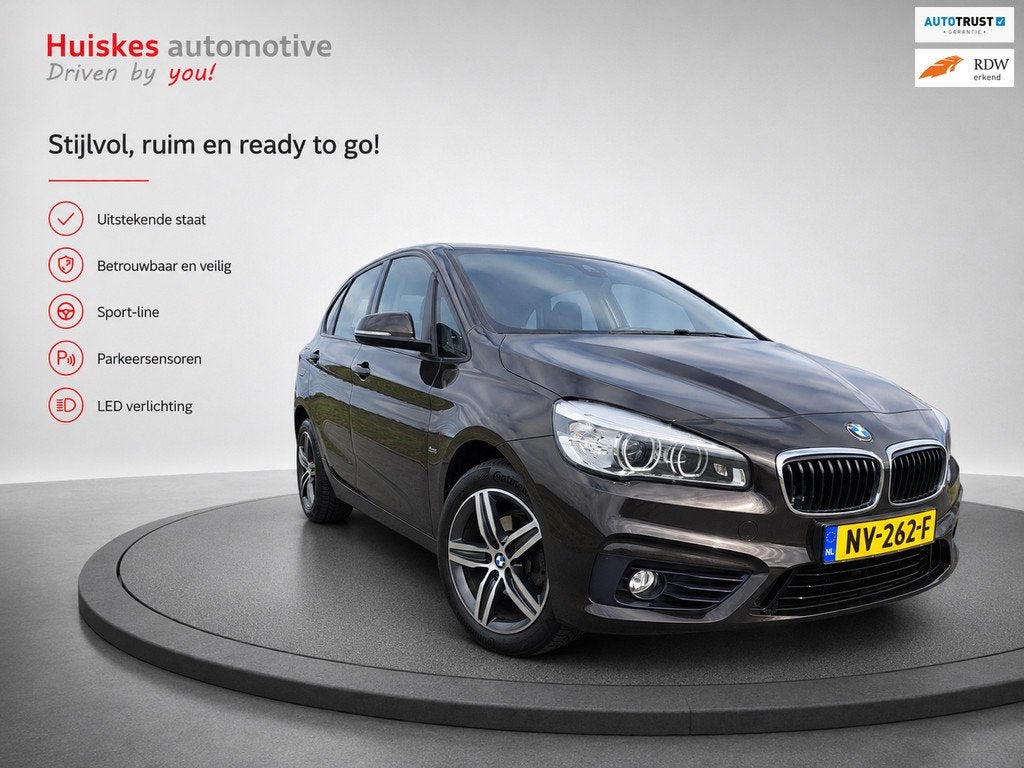 BMW 2-serie Active Tourer 216i Executive Sport-line/Navi/LED, Auto's, BMW, Voorwielaandrijving, Stof, Gebruikt, Automatische klimaatregeling