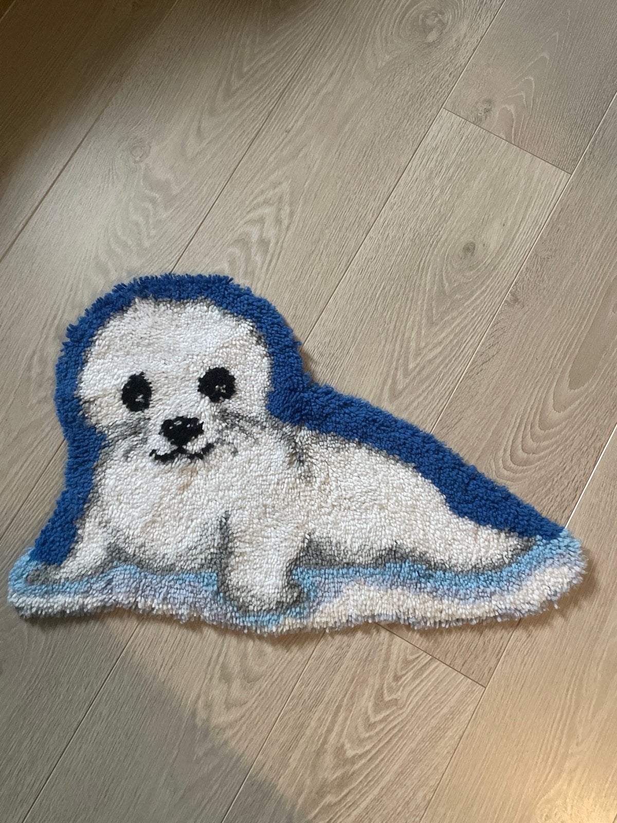 Leuke zeehond vloerkleed - zacht en speels, Ophalen, Minder dan 50 cm, 50 tot 100 cm, Wit