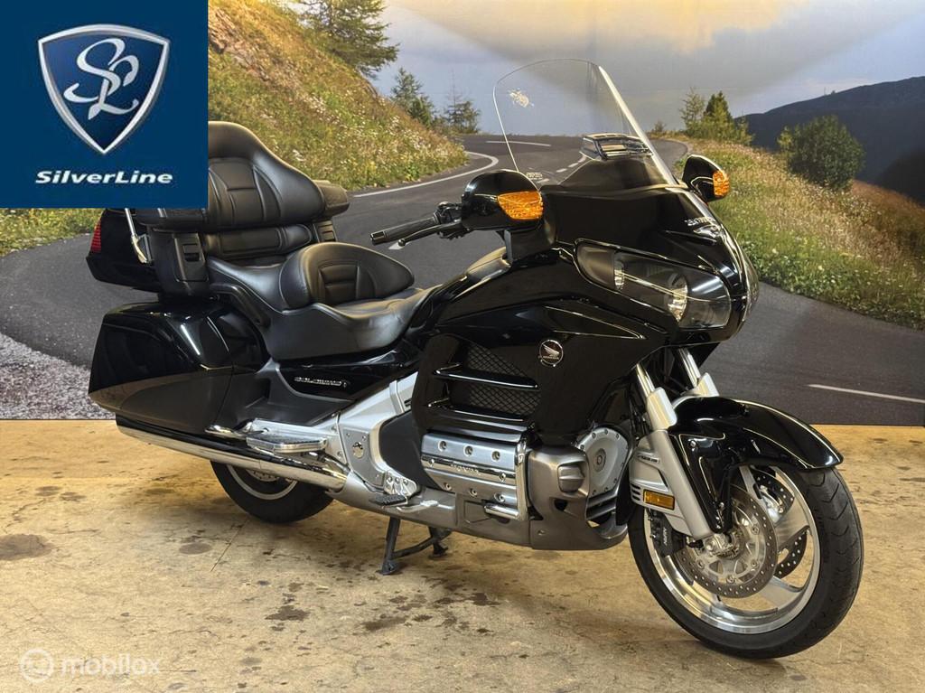 Honda GL 1800 Gold Wing Dual C-ABS Deluxe 40th Anniversary, Motoren, Motoren | Honda, Bedrijf, Meer dan 35 kW, Toermotor, ABS
