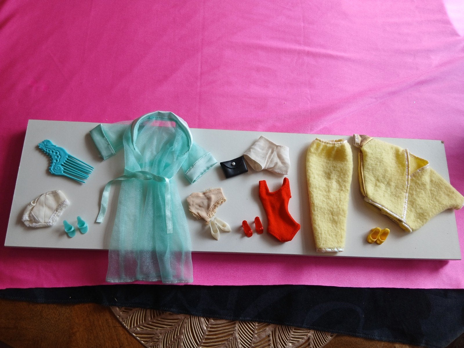 barbiekleding en schoentjes vintage 1, Ophalen of Verzenden