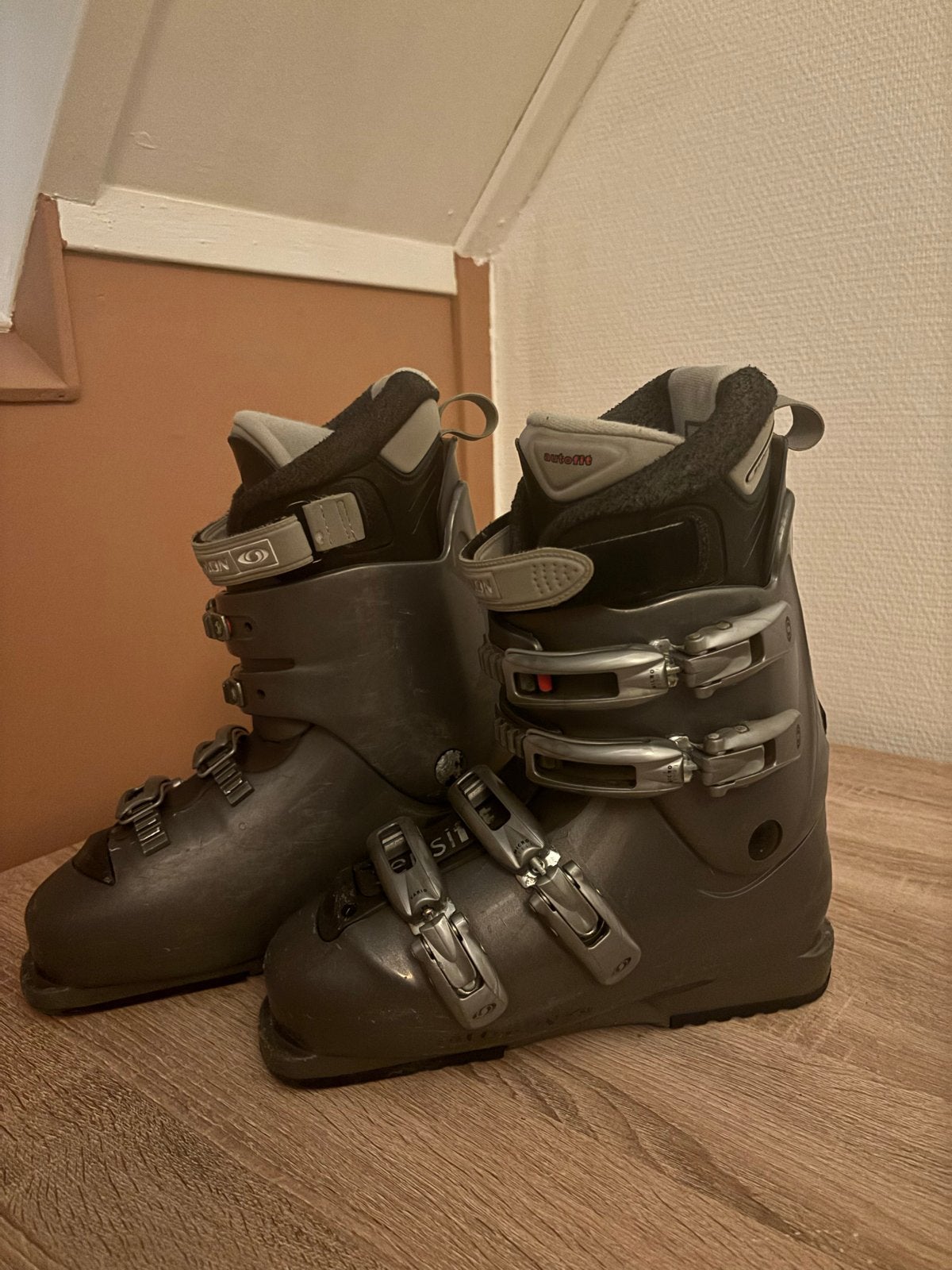 Salomon Skischoenen Dames maat 41., Ophalen, 160 tot 180 cm, Gebruikt, Schoenen