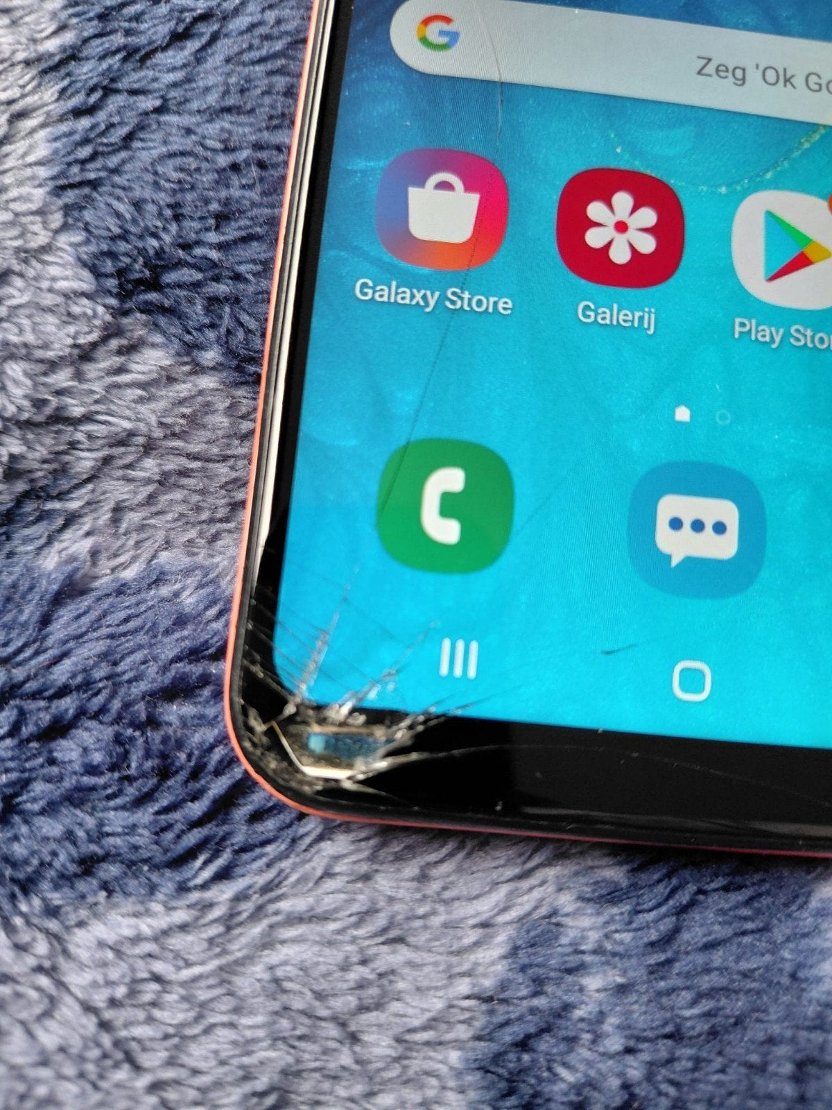 Samsung Galaxy A20e met kapot scherm, Telecommunicatie, Verzenden, Touchscreen, Niet werkend, Android OS