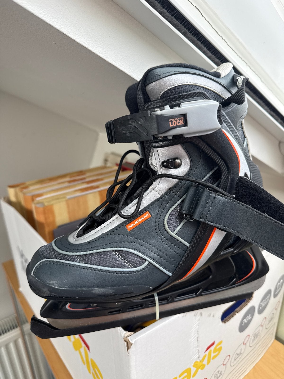 Nijdam IJshockeyschaatsen Semi-Softboot Maat 38 - Nieuw in d, Ophalen, Nieuw, IJshockeyschaatsen, Nijdam