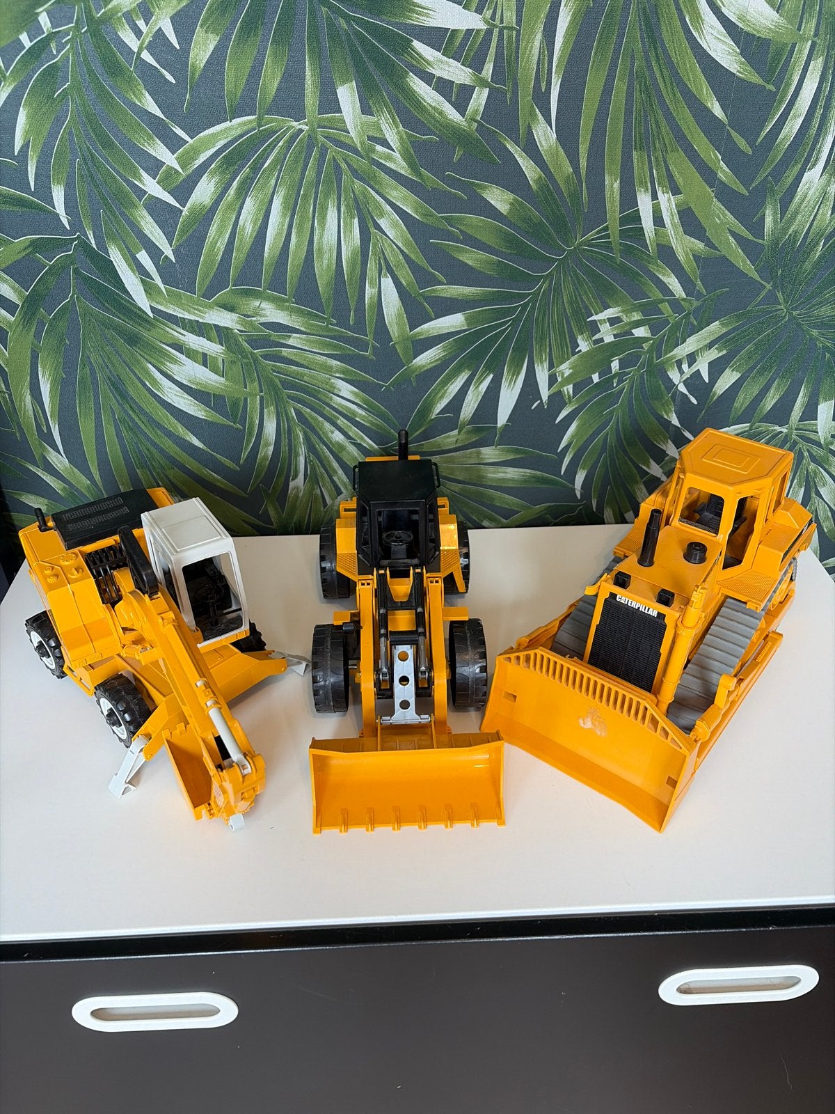 Set van 3 Bruder en CAT speelgoedvoertuigen, Ophalen, Gebruikt