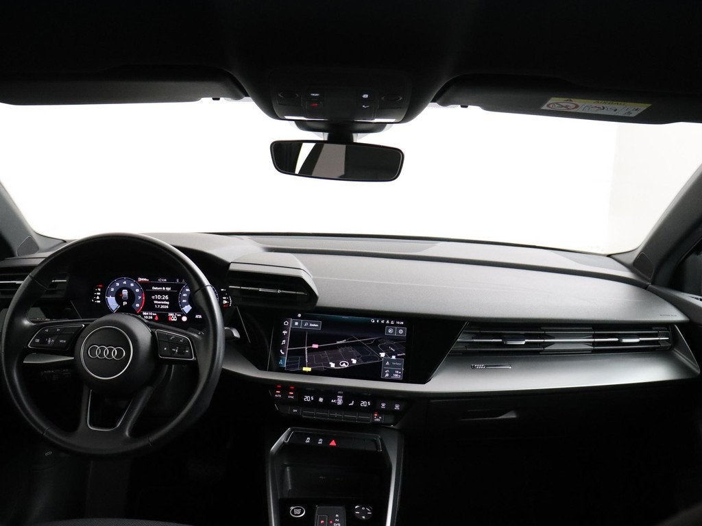 Audi A3 Sportback 30 TFSI Advanced edition | LED | Cruise Co, Auto's, Audi, Stof, Gebruikt, Euro 6, Blauw