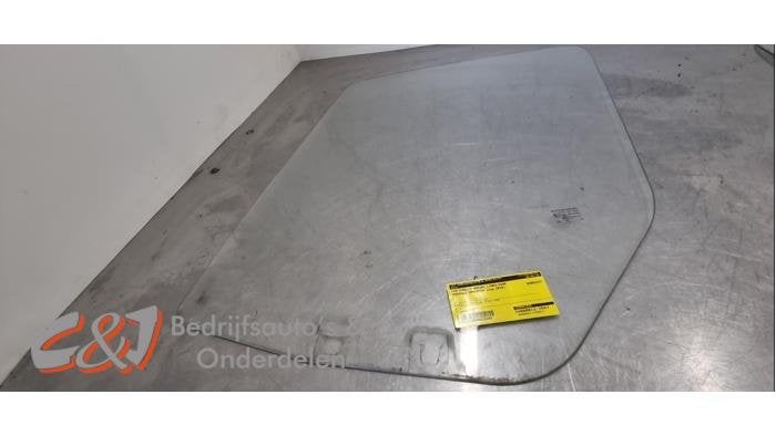 Portierruit 4Deurs links-voor van een Mercedes Sprinter, Auto-onderdelen, Gebruikt, -, Ophalen of Verzenden, -