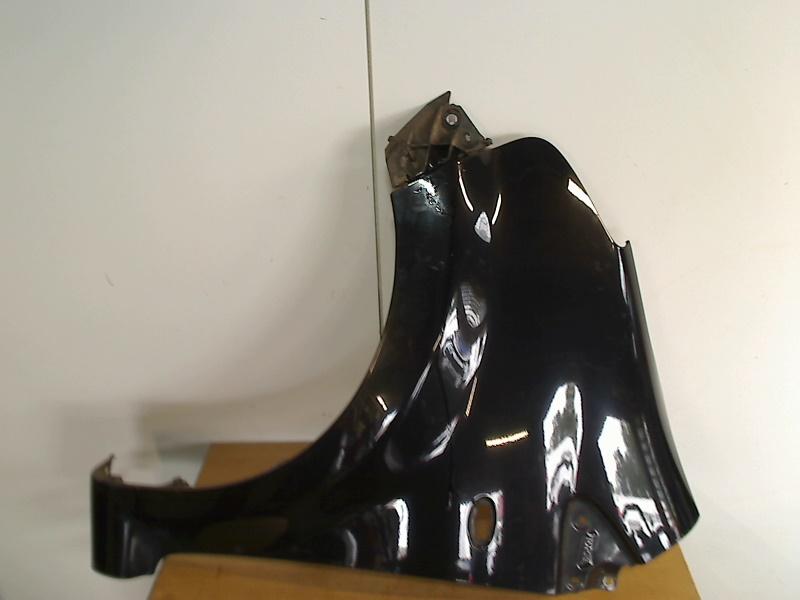 Spatbord Links Voor Toyota Aygo (B10) (2005-07/2014-05), Gebruikt, Kundenbetreuung@toyota.de, Toyota-Allee 2, Köln 50858, , Duitsland