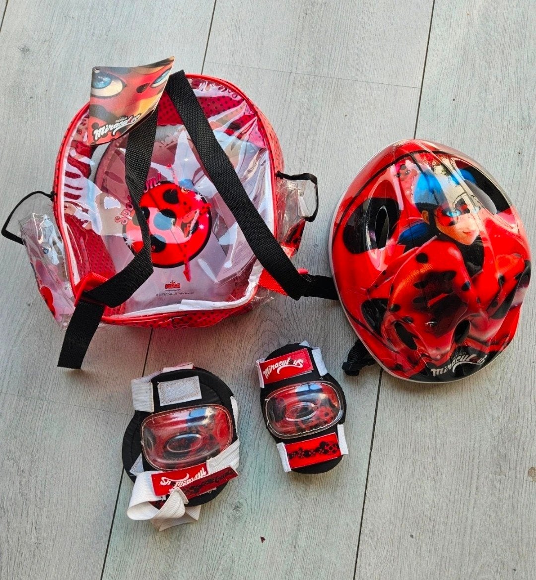 Miraculous Ladybug skate set met kniebeschermers en helm, Ophalen of Verzenden