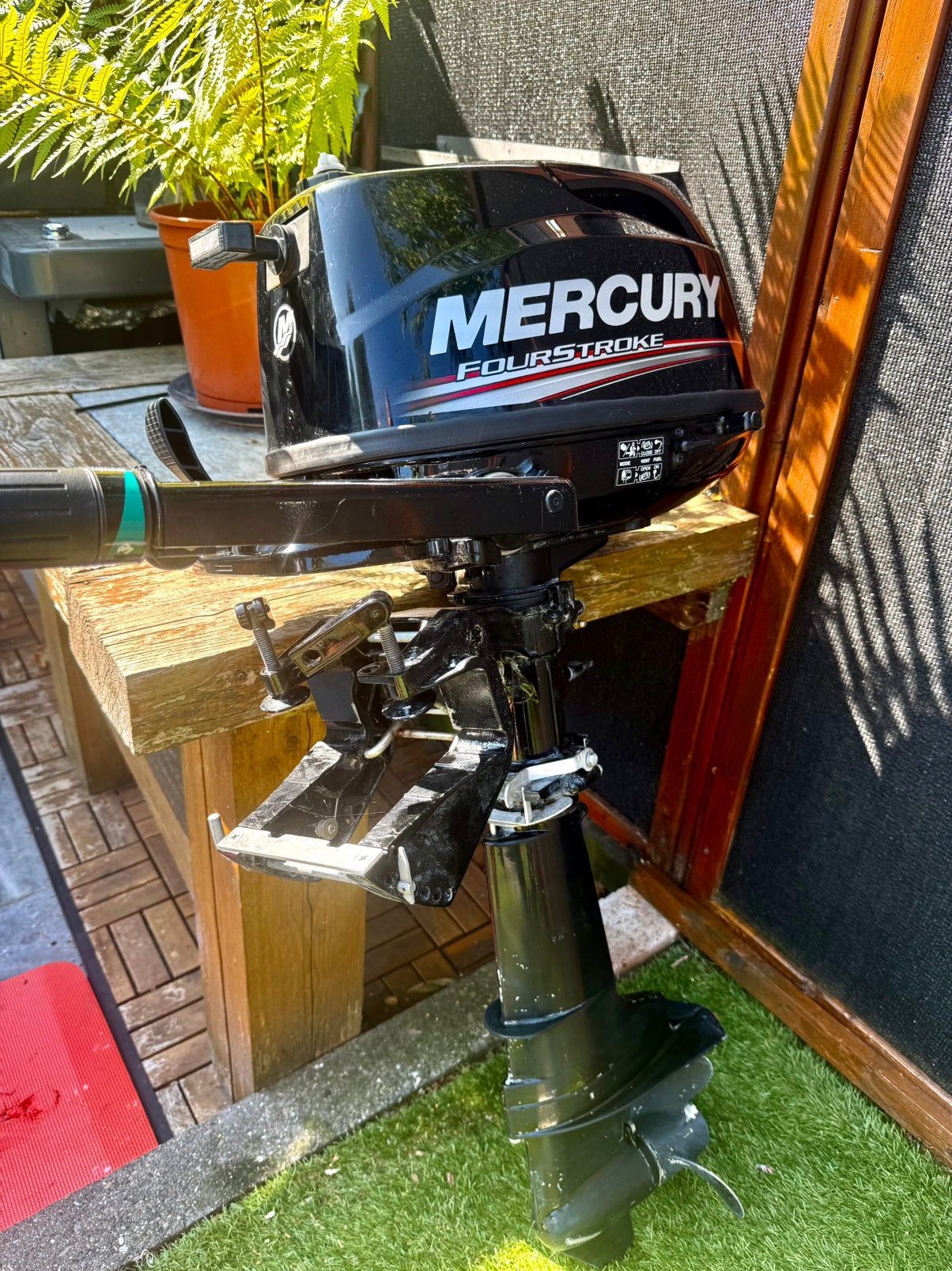 Mercury 5 pk Viertakt Buitenboordmotor uit 2022, Watersport en Boten, Ophalen, Minder dan 5 pk, Viertaktmotor, Zo goed als nieuw
