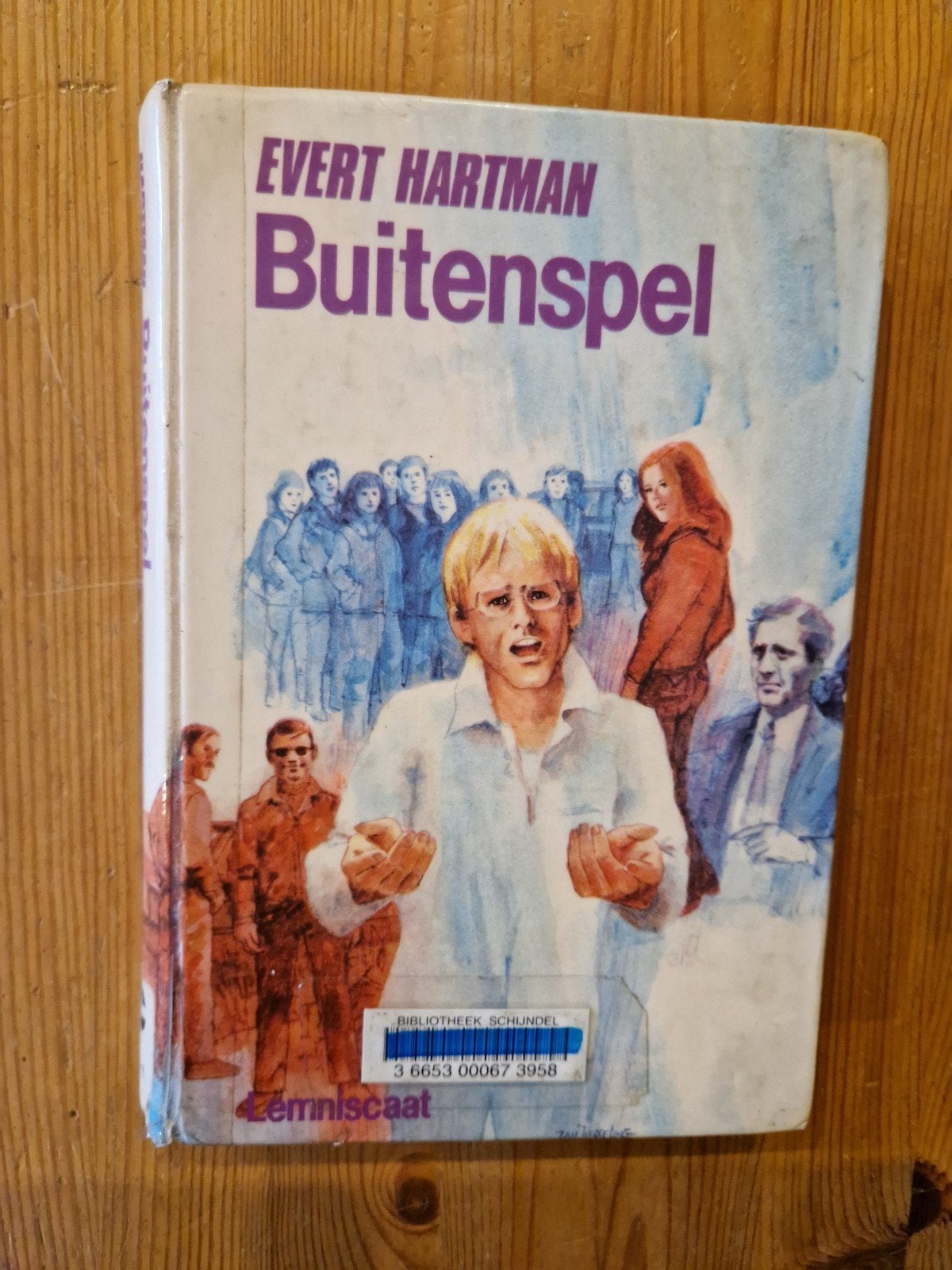 Buitenspel - Evert Hartman (Jeugdboek), Boeken, Ophalen of Verzenden, Gelezen, Evert Hartman, Fictie algemeen