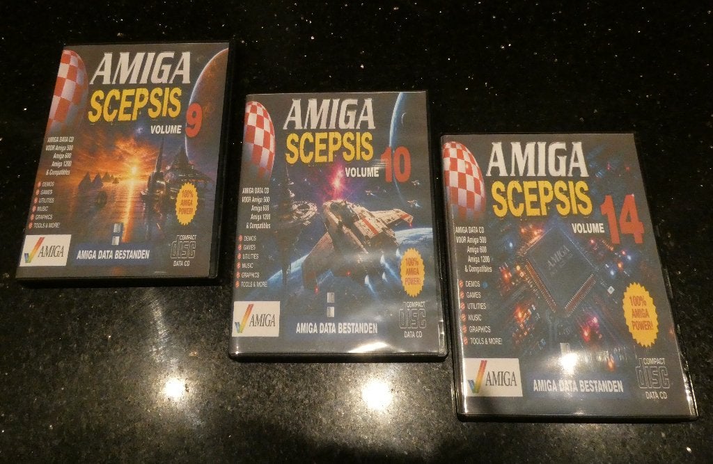 Commodore Amiga Scepsis Cd-rom met Software, Computers en Software, Vintage Computers, Ophalen of Verzenden