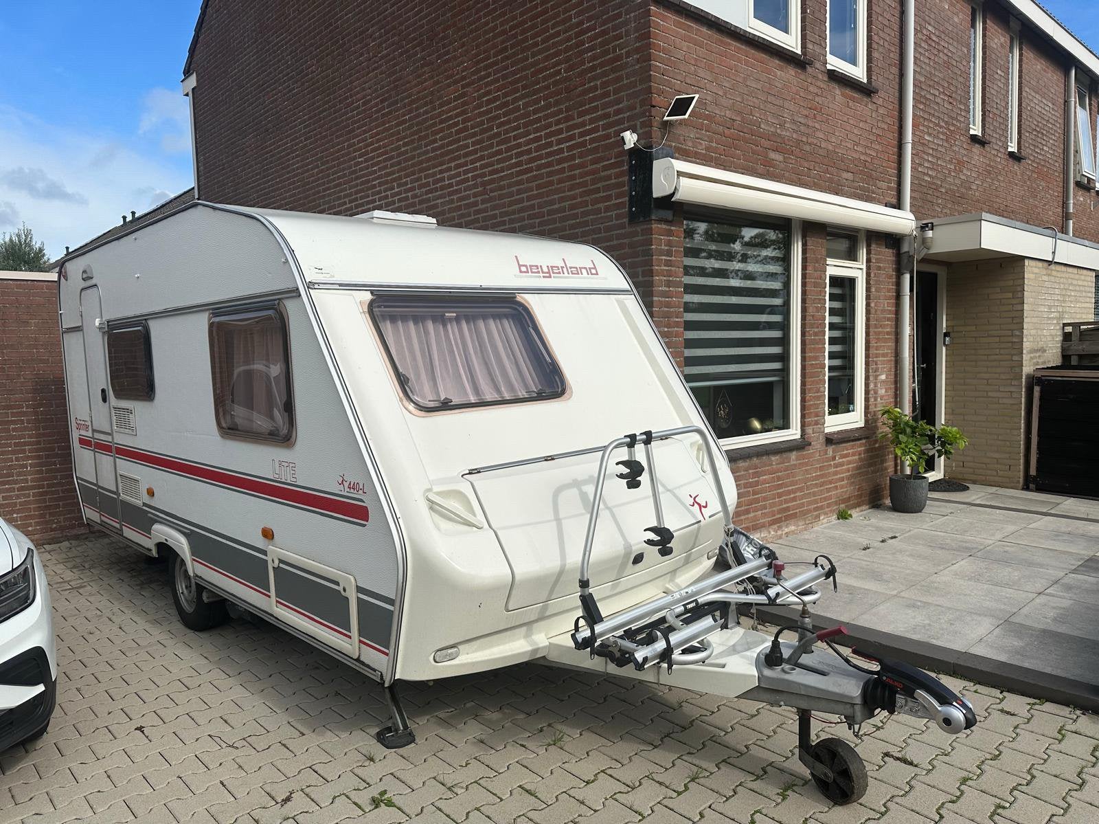 Beyerland Sprinter 440-L - Complete en Goed Onderhouden, Kachel, Vast bed, Treinzit, 750 - 1000 kg