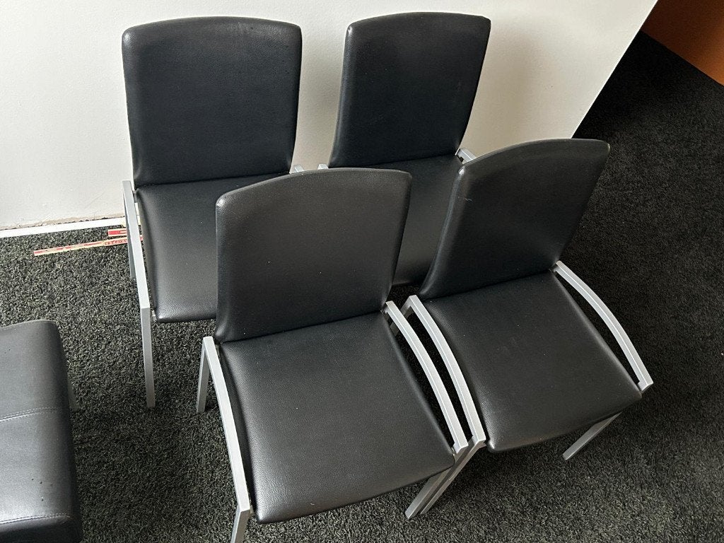 Set van 4 eetkamerstoelen, Huis en Inrichting, Stoelen, Ophalen, Zwart, Zo goed als nieuw, Vier