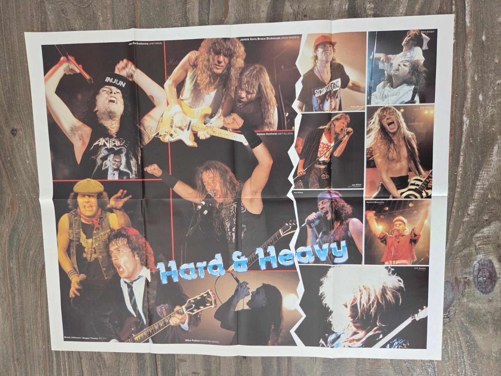 Hard & Heavy Poster - o.a. Metallica / Iron Maiden en AC/DC, Verzamelen, Posters, Rechthoekig Staand, Ophalen of Verzenden, Zo goed als nieuw
