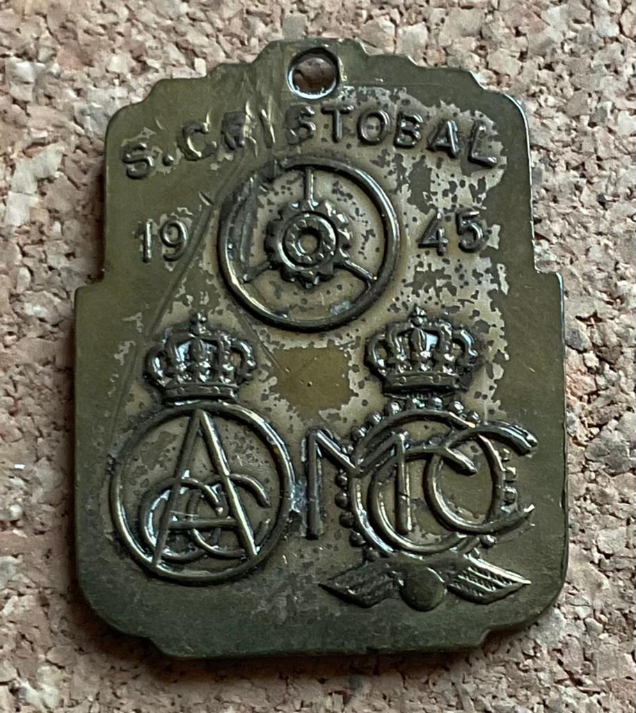 Medaille - MONTEPÍO S. CRISTÓBAL CHÓFERES BARCELONA 1945, Ophalen of Verzenden, Overige materialen, Buitenland