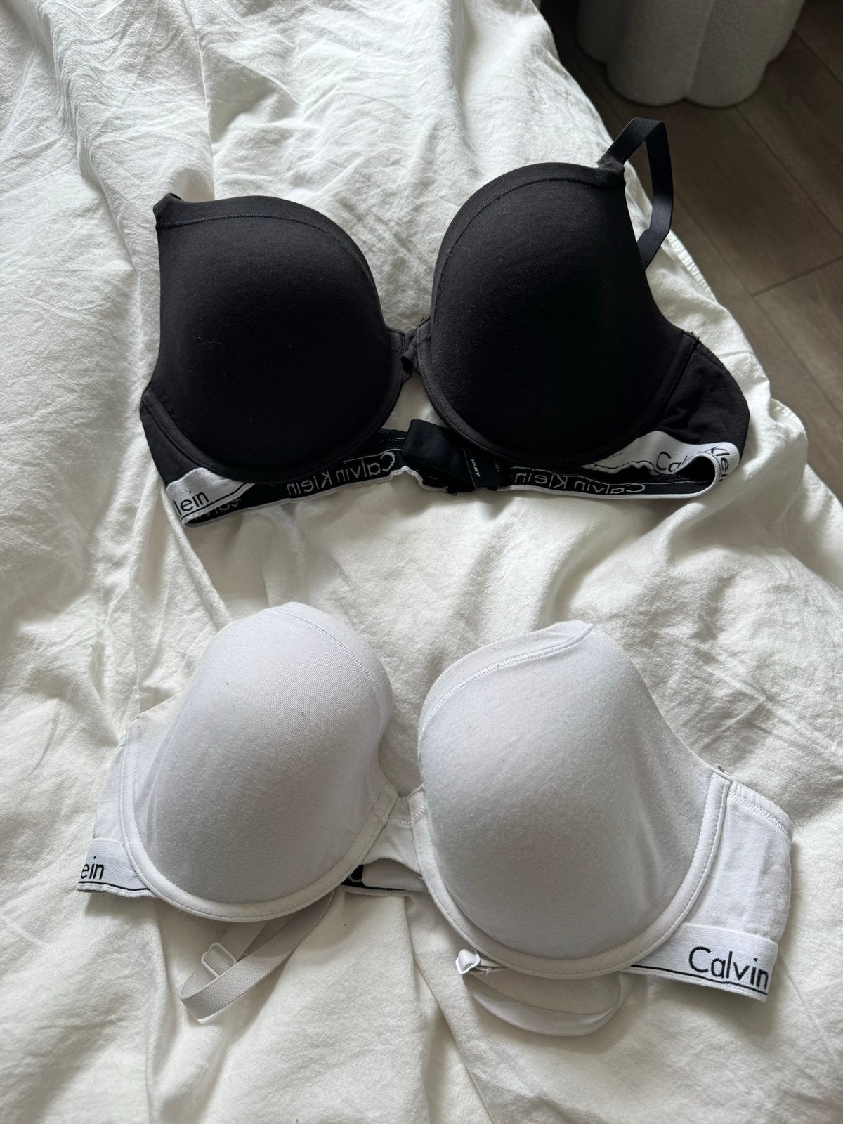 Calvin Klein BH's - Zwart en Wit, Ophalen of Verzenden, Zwart, BH
