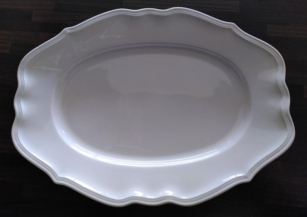 Platte schaal - Villeroy & Boch - Manoir, Ophalen, Zo goed als nieuw, Porselein, Bord of Schaal
