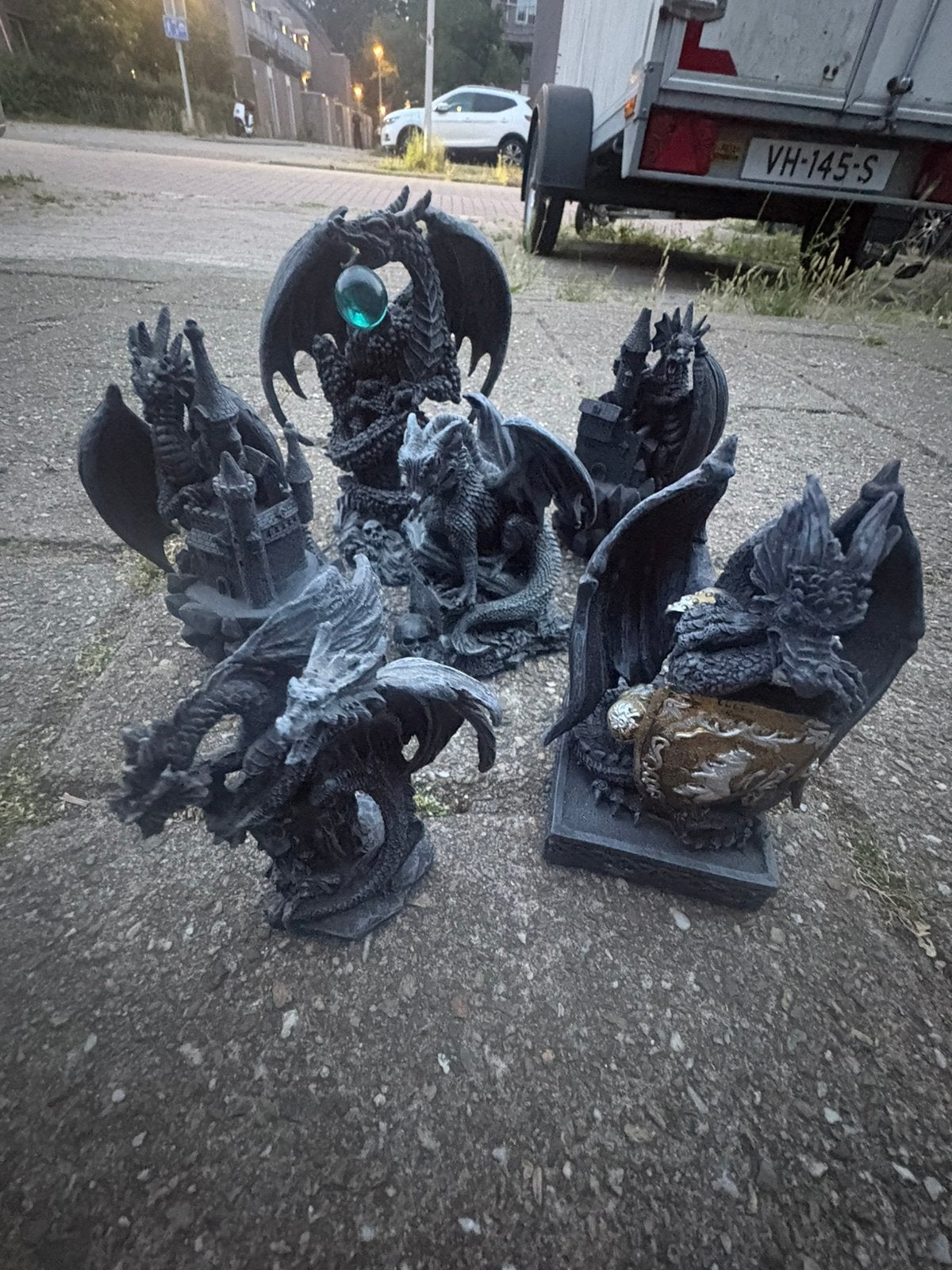 Draken, Ophalen of Verzenden, Zo goed als nieuw, Actiefiguurtje