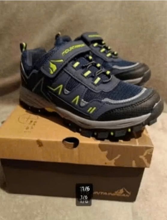 Mountain peak bergschoenen maat 31 nieuw in doos, Schoenen, Nieuw, Ophalen of Verzenden