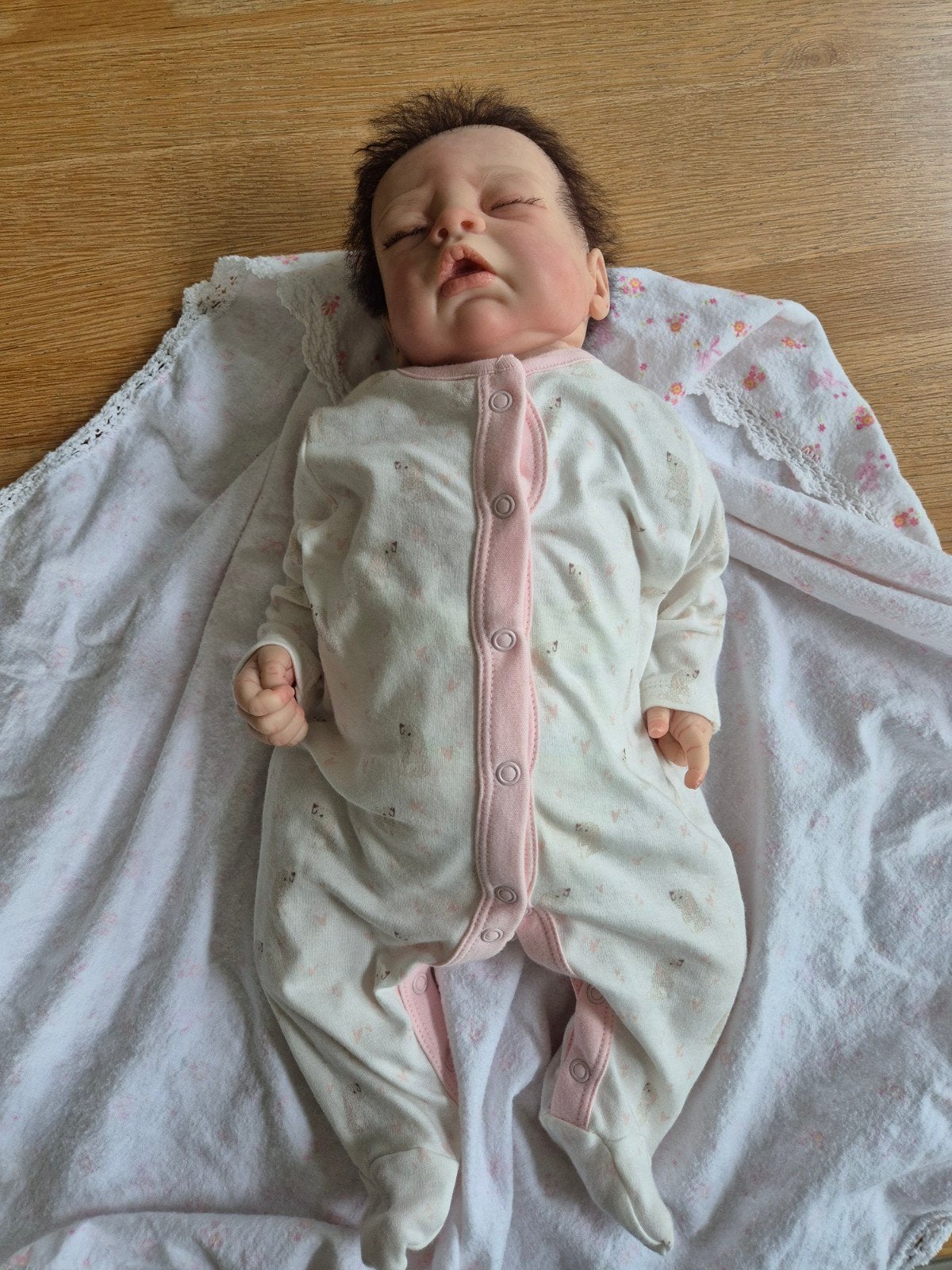 Mooie reborn baby, Verzamelen, Ophalen of Verzenden, Zo goed als nieuw, Babypop
