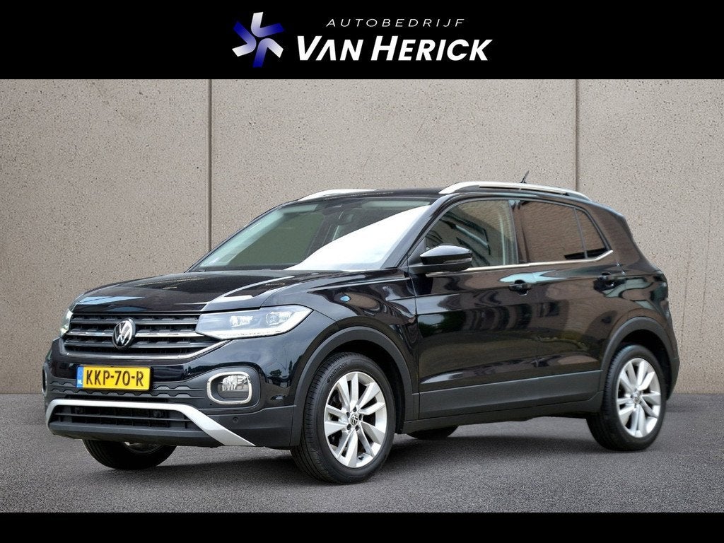 Volkswagen T-Cross 1.0 TSI Style Automaat | Navigatie | ACC, Auto's, Volkswagen, T-Cross, Gebruikt, Zwart, Leder en Stof