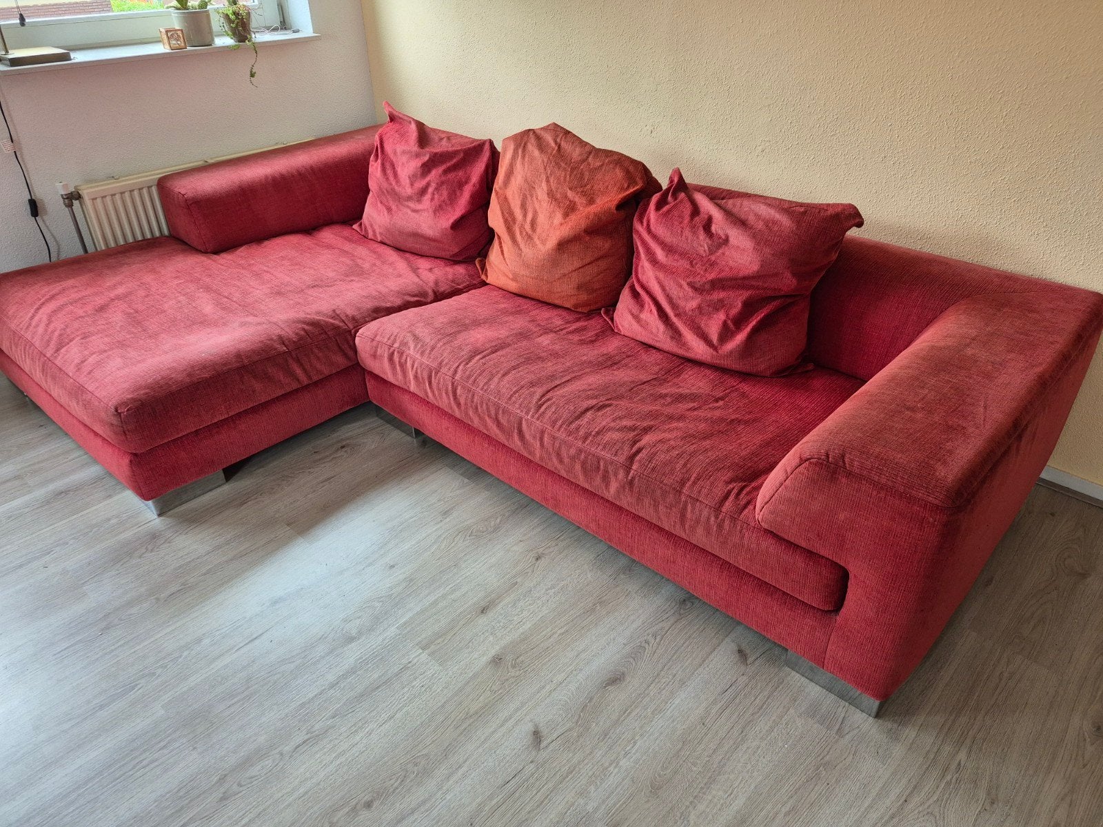 Gratis bank, zit heerlijk, gaat weg ivm verhuizing, Huis en Inrichting, Banken | Bankstellen, Ophalen, 250 tot 300 cm, Gebruikt