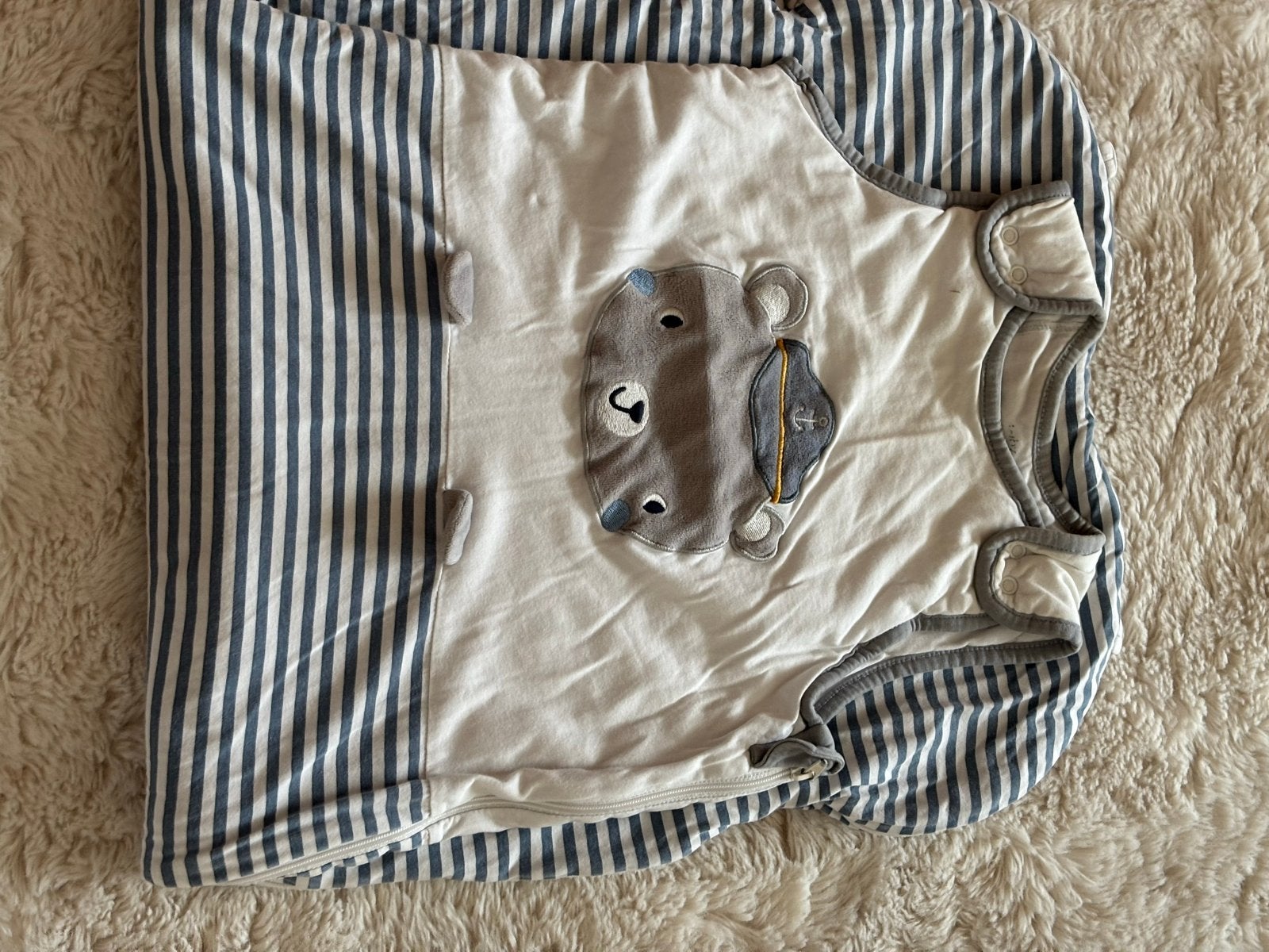 Schattige gestreepte slaapzak met beertje, Ophalen of Verzenden, Gebruikt, Blauw, Slaapzak