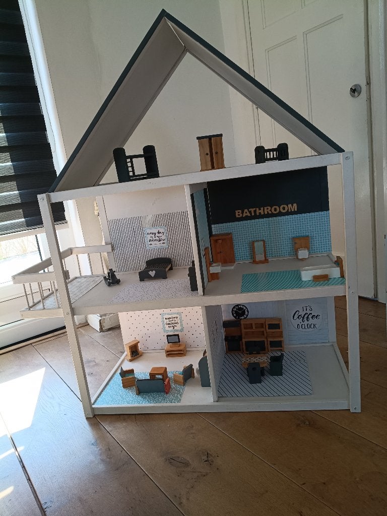 Mooi poppenhuis, Ophalen, Gebruikt, Poppenhuis