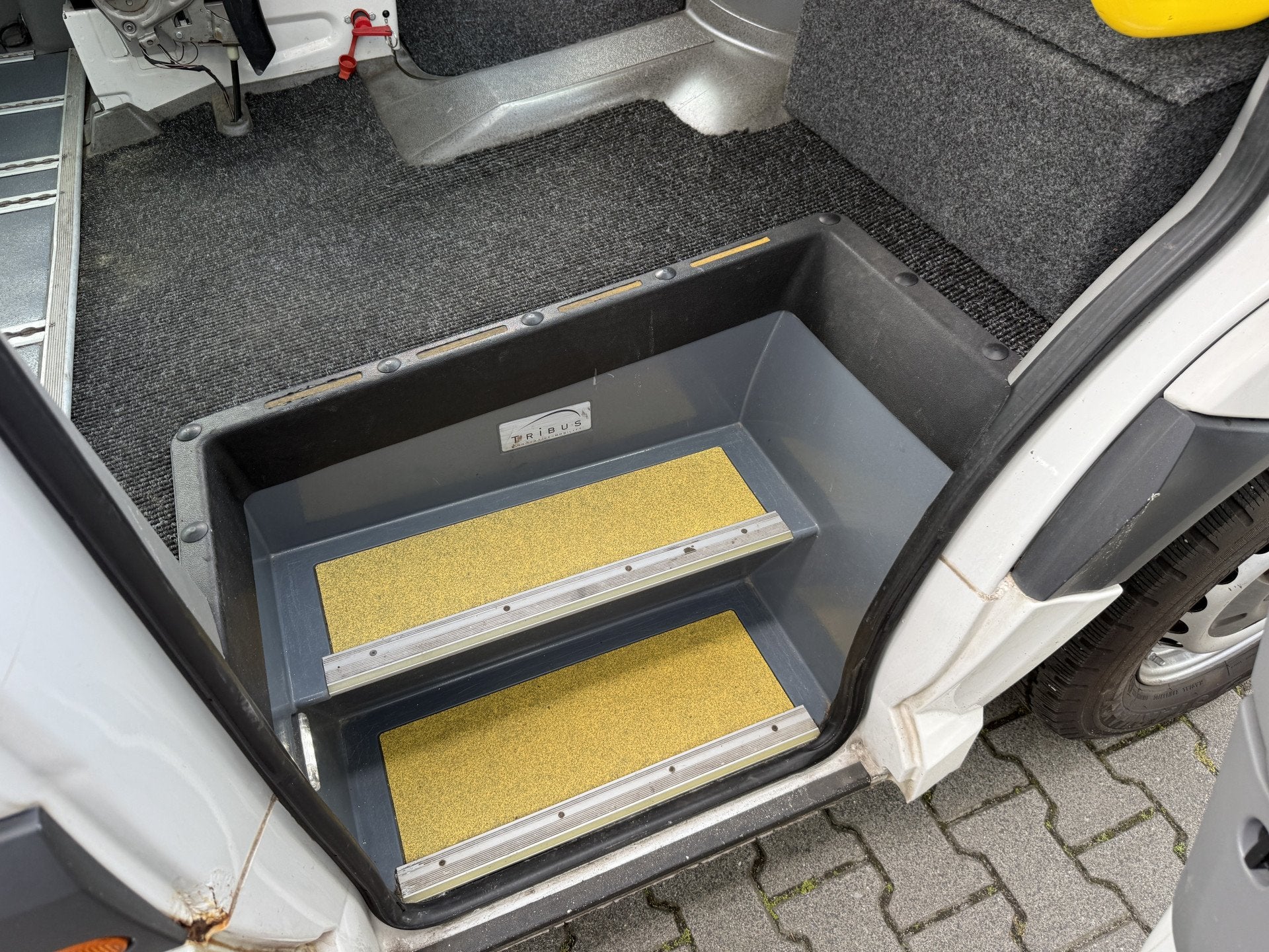 Volkswagen Crafter L2H2 Rolstoelbus / Personenbus 35 2.0 TDI, 13 km/l, Gebruikt, 116 pk, Wit
