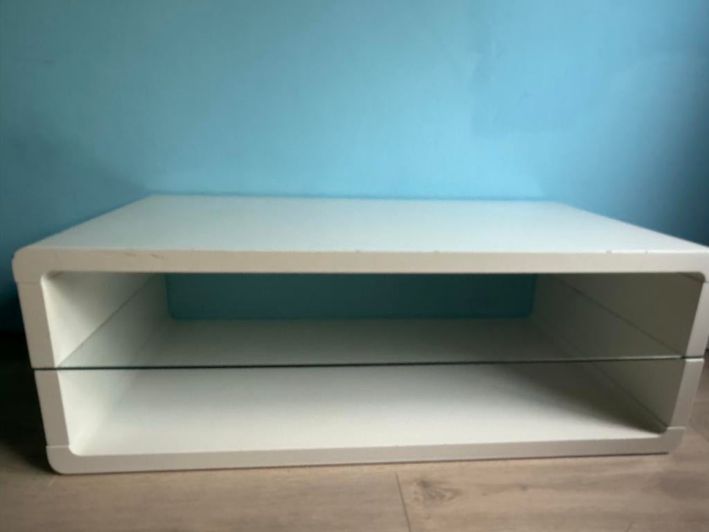 Witte TV-meubel met glazen plank, Gebruikt, 100 tot 150 cm, Ophalen of Verzenden, Glas