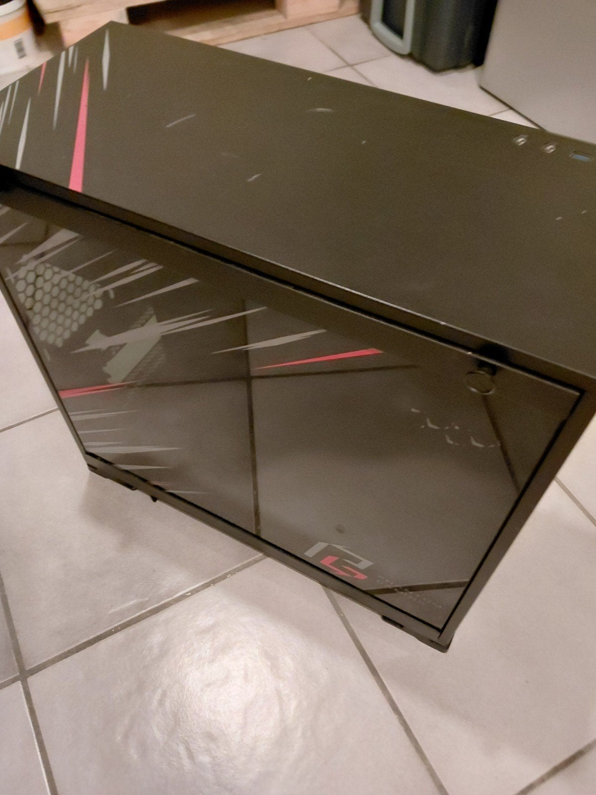 computerkast leeg, Ophalen
