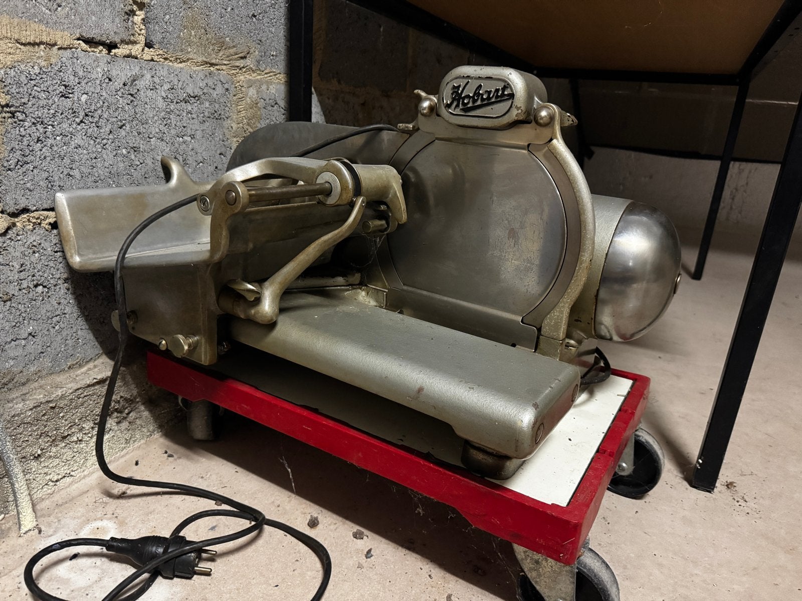 Vintage Hobart Vleessnijmachine model 411, Ophalen, Gebruikt