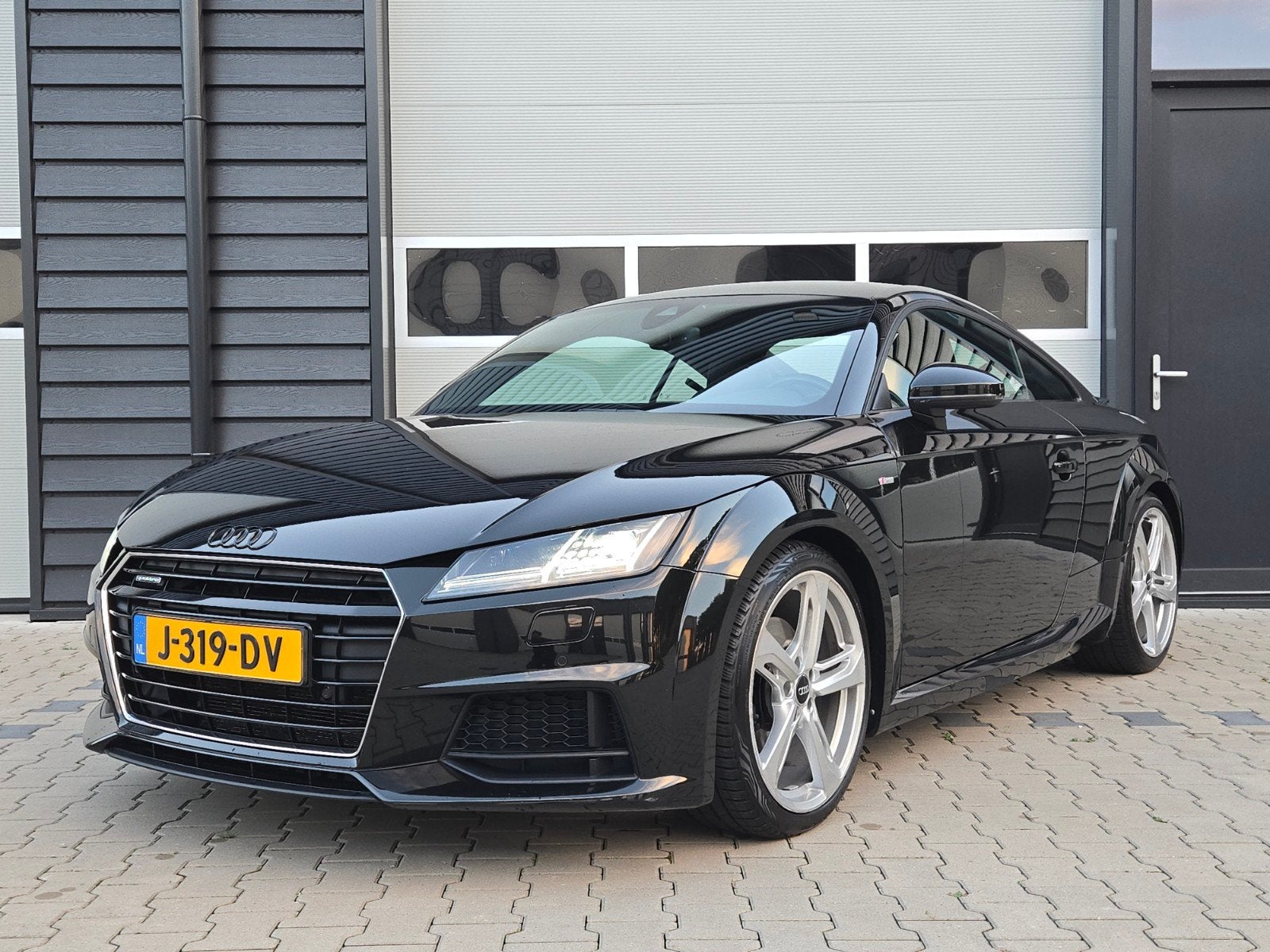 Audi TT 2.0 TFSI Quattro 3x S-line Automaat | 230 PK, Auto's, TT, Zwart, 4 cilinders, 1984 cc