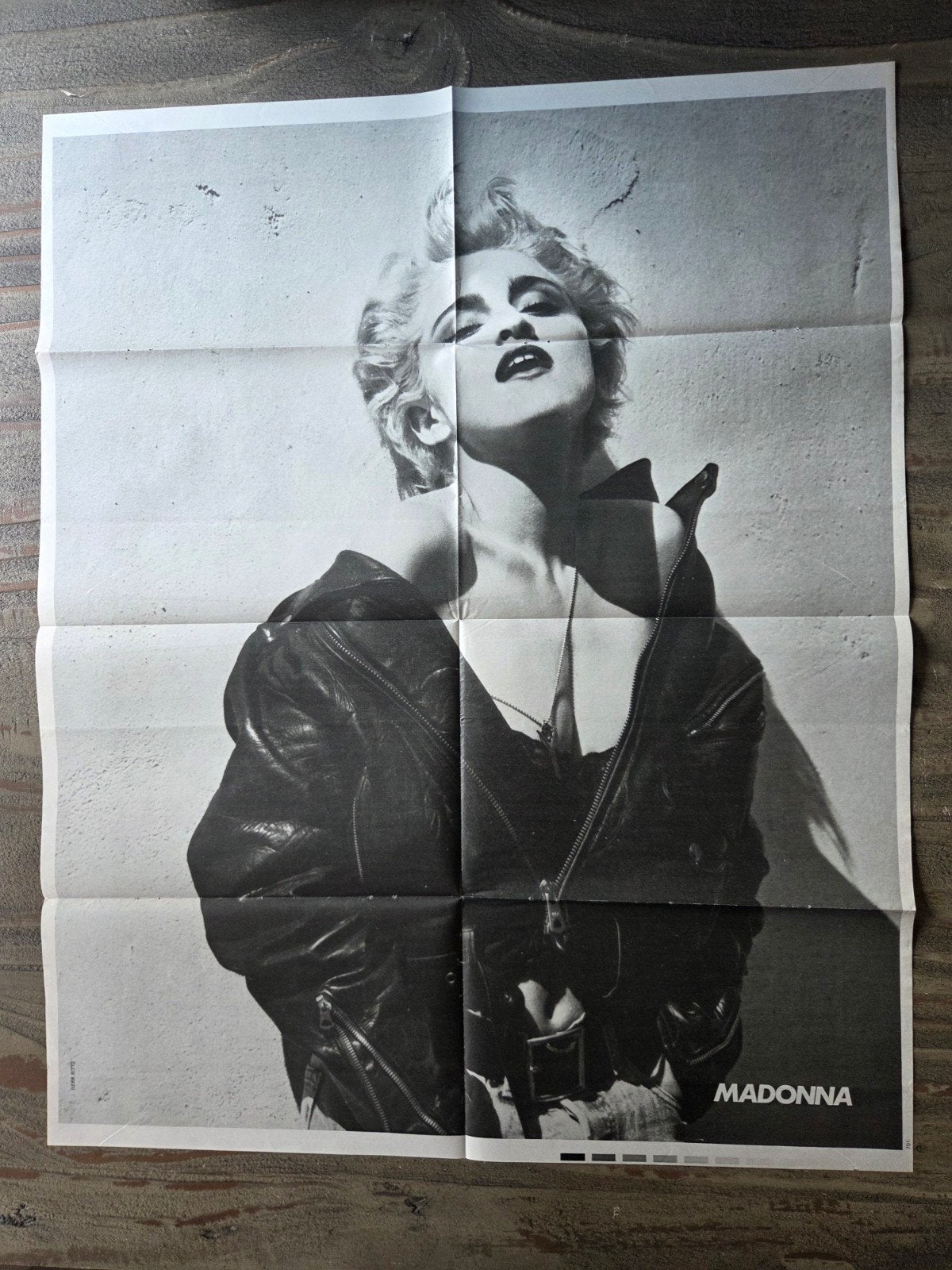 Madonna poster zwart-wit - Vintage, Verzamelen, Ophalen of Verzenden, Gebruikt, A1 t/m A3, Muziek