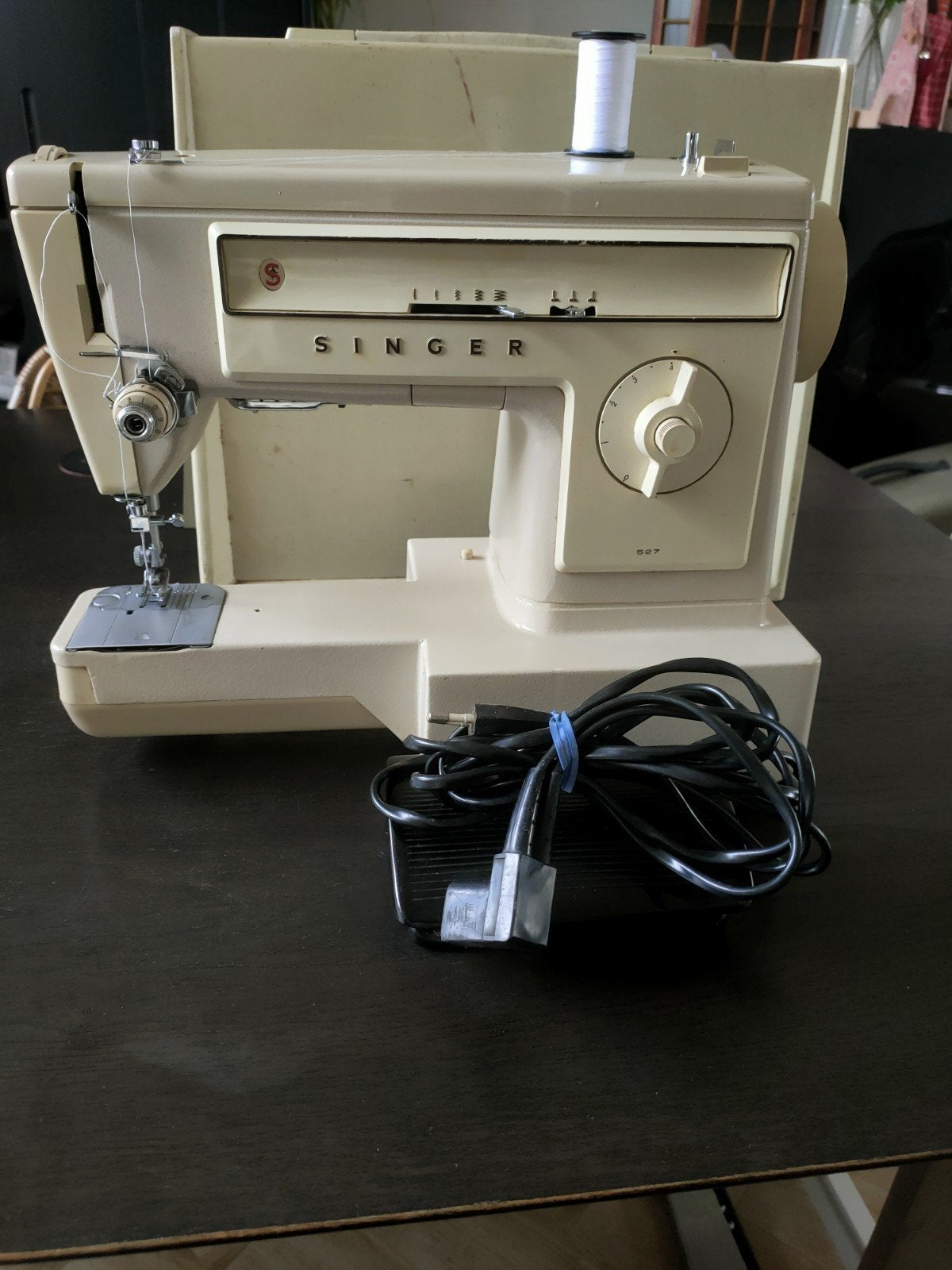 singer527, Ophalen of Verzenden