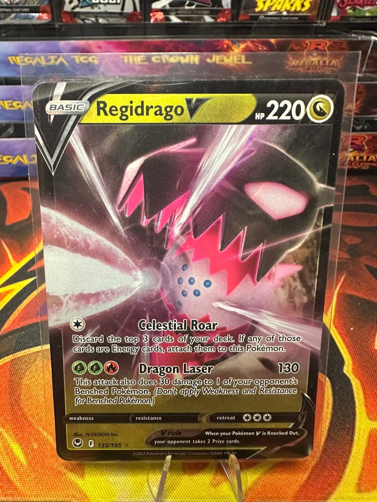 Regidrago V (SIT 135) Silver Tempest, Ophalen of Verzenden, Zo goed als nieuw, Losse kaart, Foil