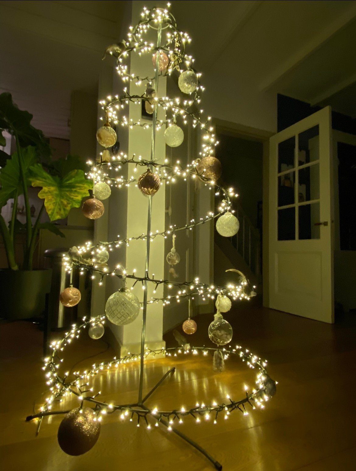 Kerstspiraal incl verlichting kerstboom kan aan plafond, Ophalen, Zo goed als nieuw