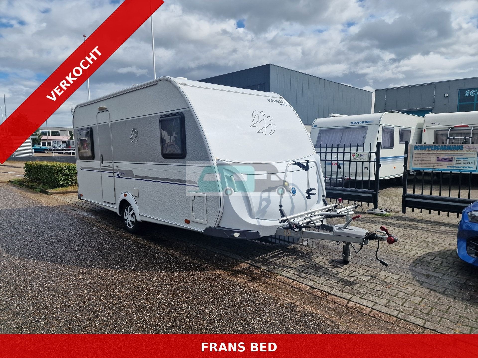 Knaus sport 450 FU 2011 Mover, tent, fietsendrager, Caravans en Kamperen, Bedrijf, Knaus, Schokbreker, 8 meter en meer