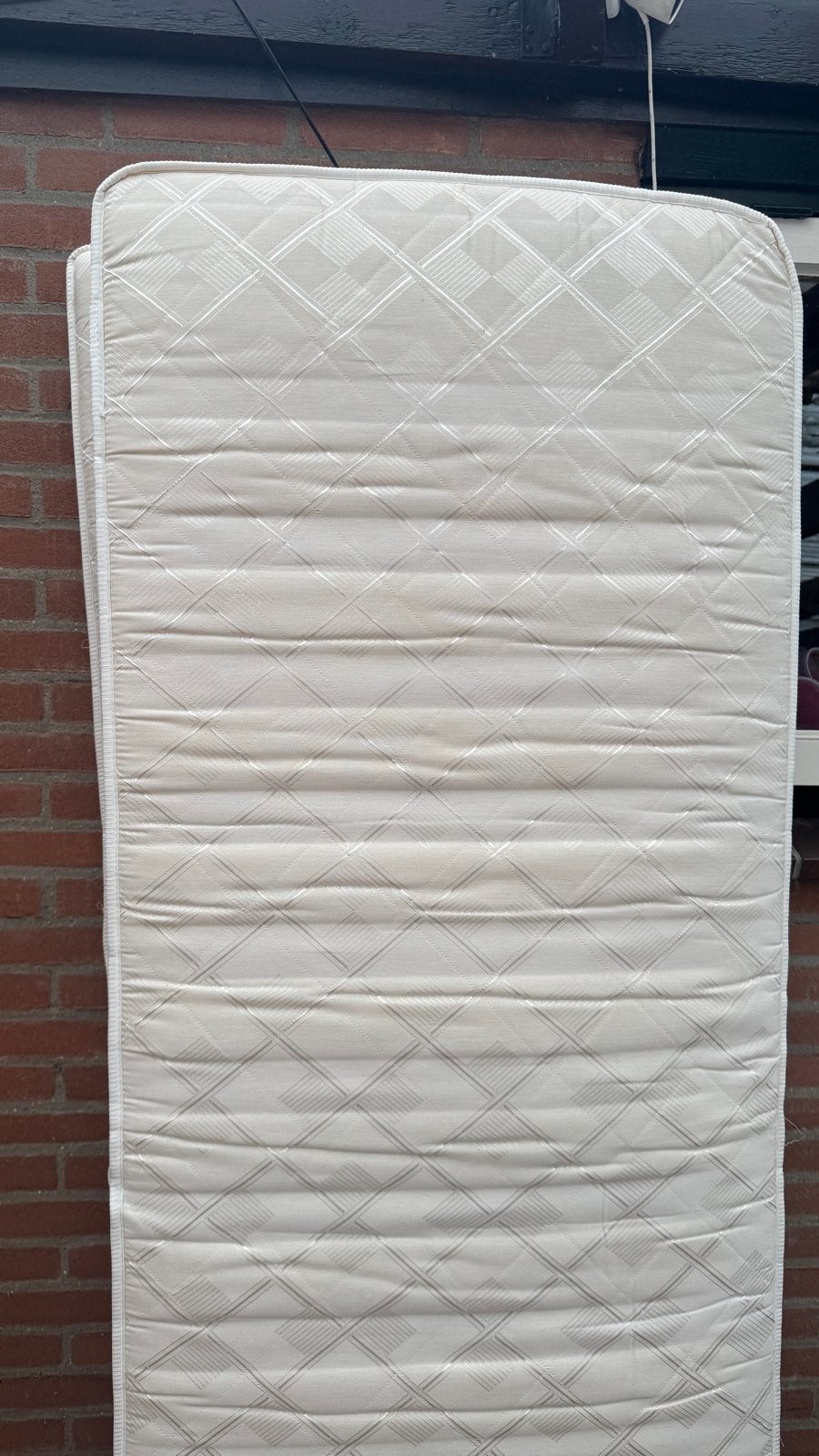 Twee 1-persoons caravan matrassen Hobby 400 (197x67,5 cm), Ophalen, Gebruikt