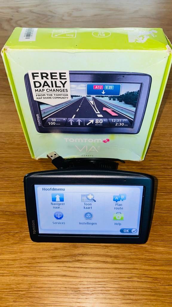 TomTom Via 135 Europa Navigatiesysteem, Auto diversen, Ophalen, Gebruikt