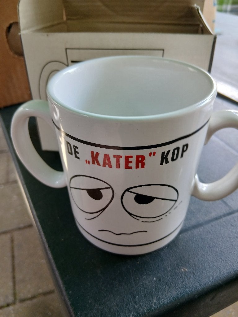 De kater  mok, Huis en Inrichting, Keuken | Servies, Nieuw, Ophalen of Verzenden, Overige stijlen, Kop(pen) en/of Schotel(s)