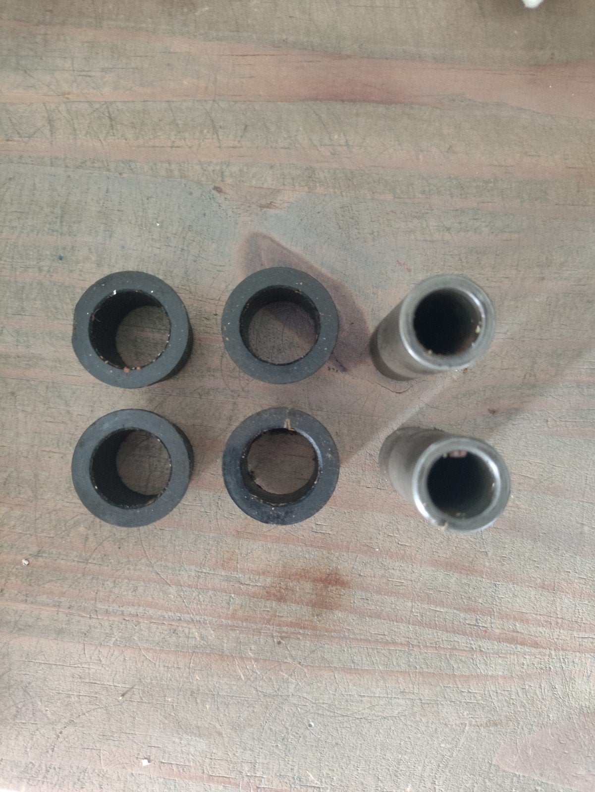 Achterbrug bussen set Honda CB400 / CM400 / CB450 / CM450, Ophalen of Verzenden, Gebruikt