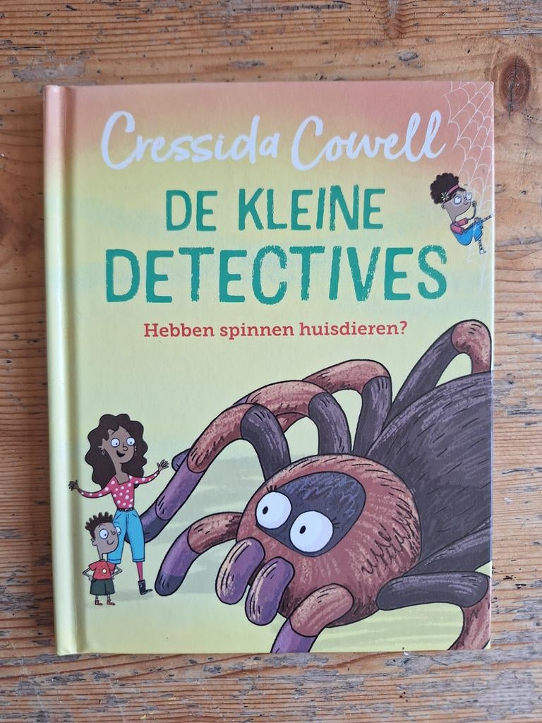 De Kleine Detectives: Hebben spinnen huisdieren?, Boeken, Kinderboeken | Jeugd | onder 10 jaar, Ophalen of Verzenden, Zo goed als nieuw