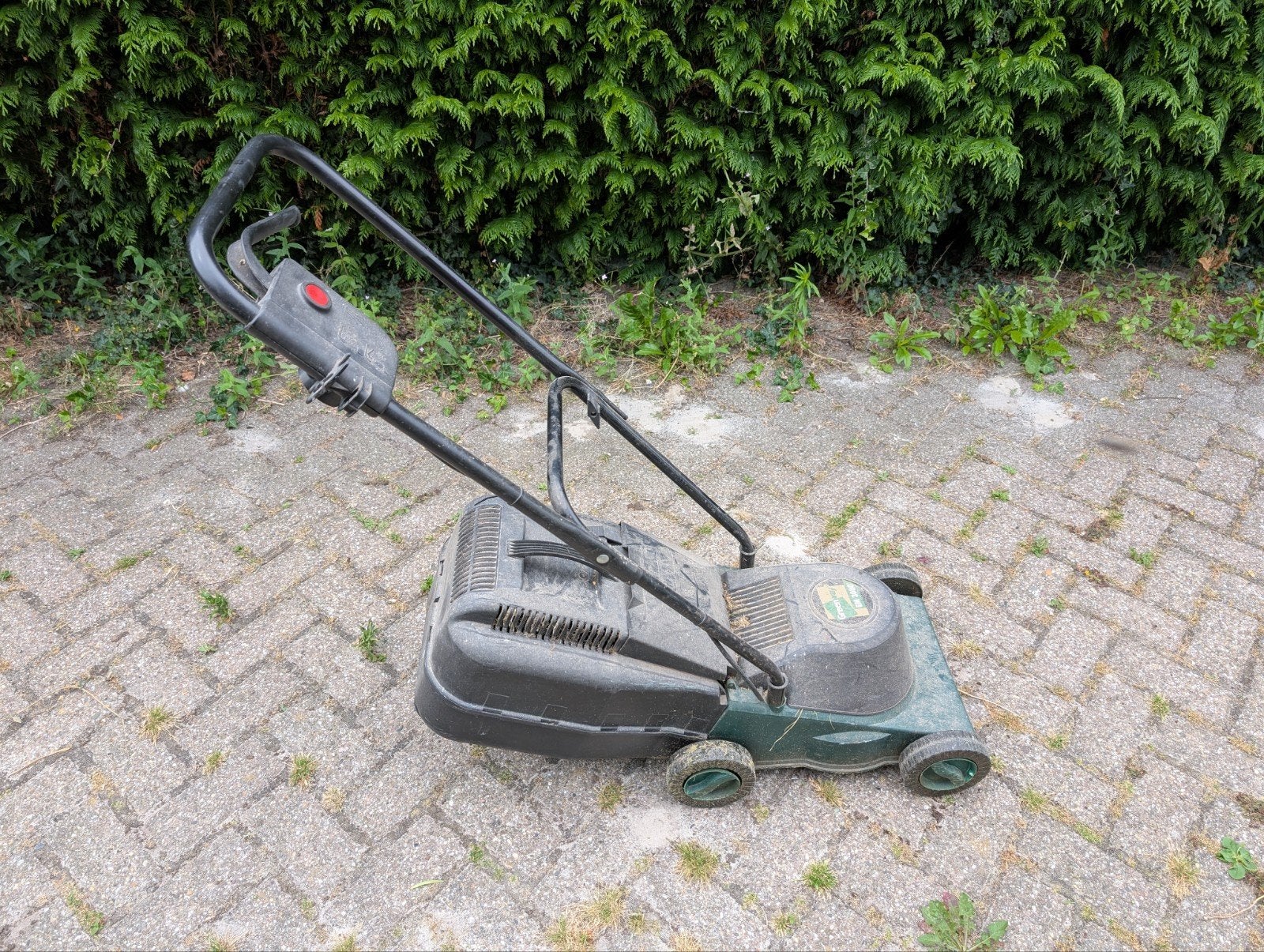 Greenway 3080 elektrische grasmaaier met grastrimmer, Cirkelmaaier, Gebruikt, Elektrische grasmaaier, Opvangbak